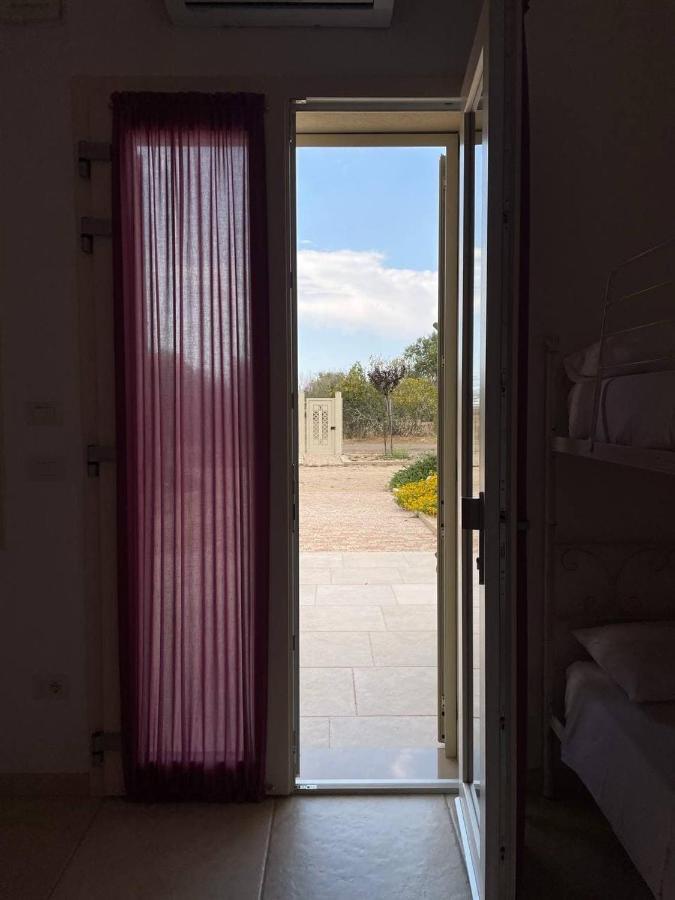 Le Stanze Di Chiara Hotel Torre Lapillo Exterior photo
