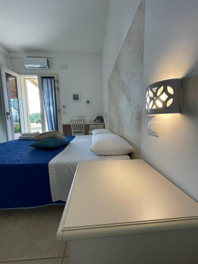 Le Stanze Di Chiara Hotel Torre Lapillo Exterior photo