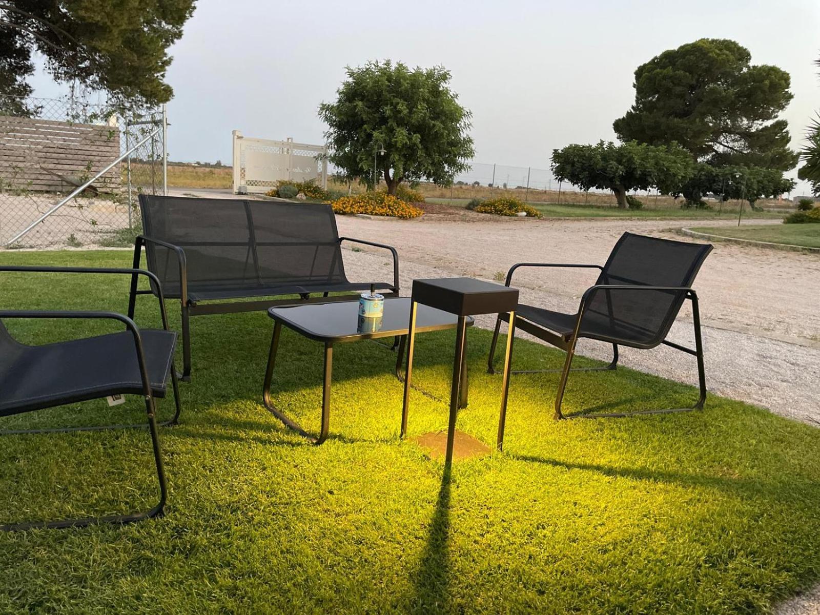 Le Stanze Di Chiara Hotel Torre Lapillo Exterior photo